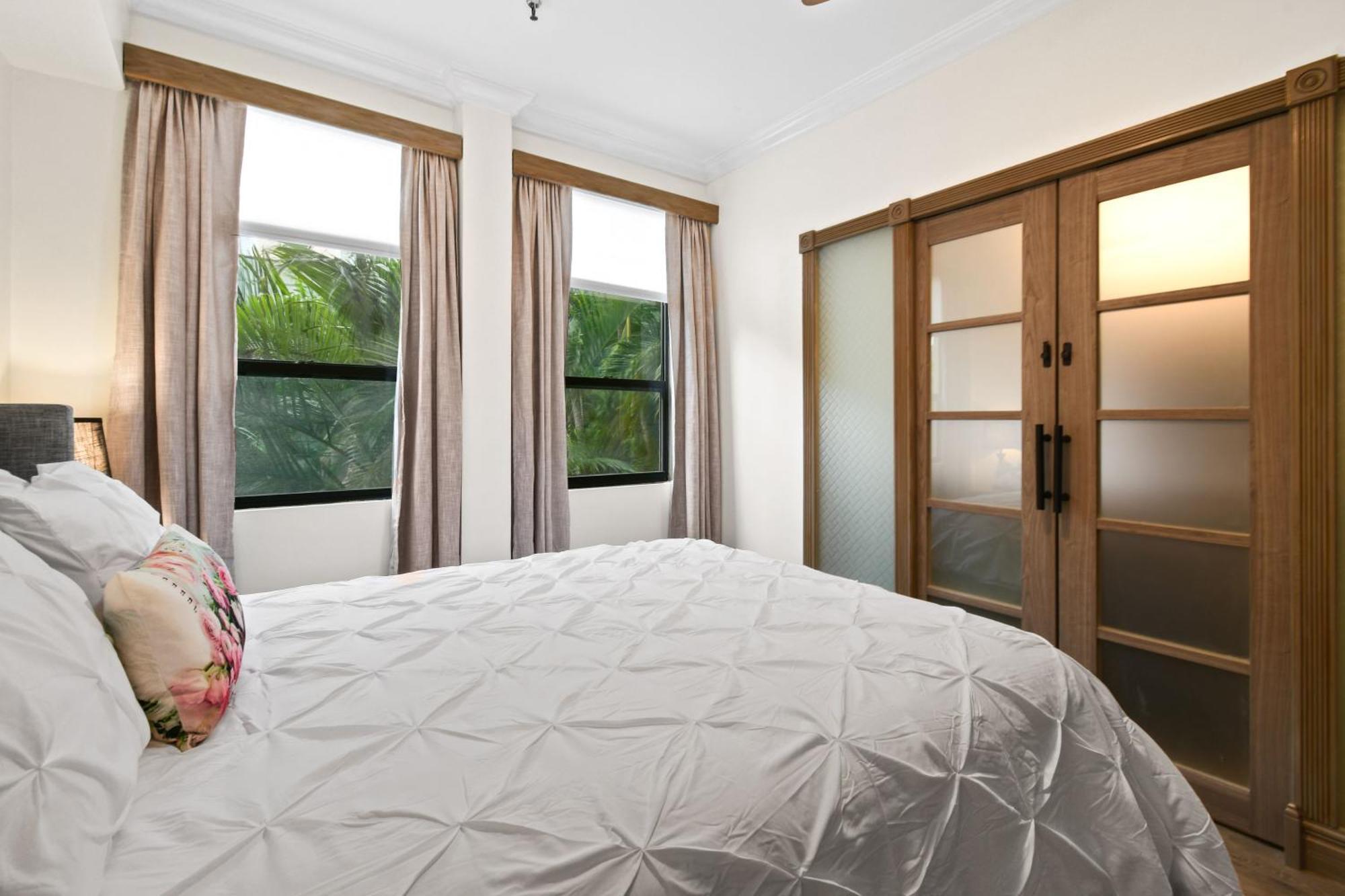 Orchid Suites - Historic Palm Beach Hotel Condominium Экстерьер фото