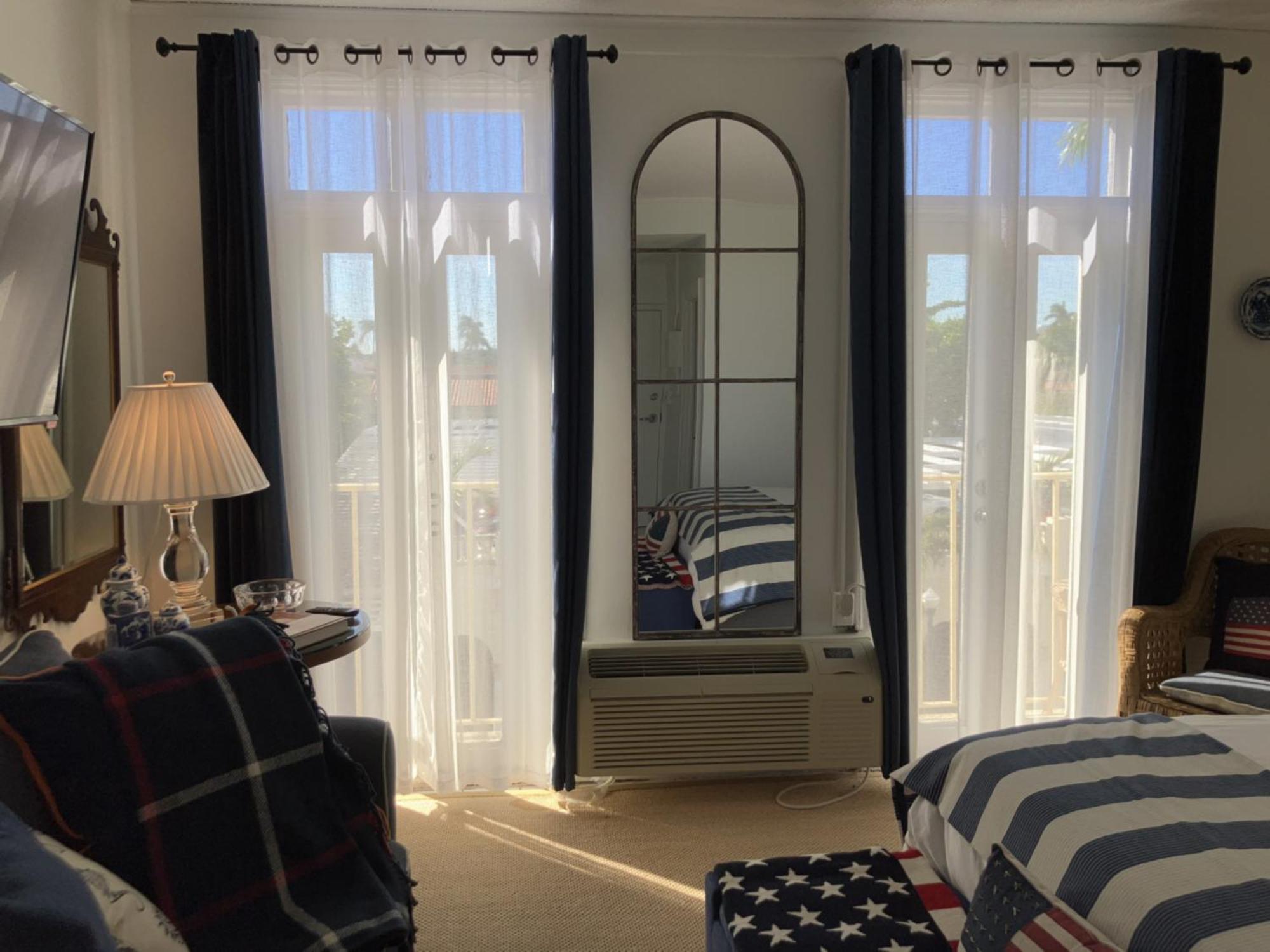 Orchid Suites - Historic Palm Beach Hotel Condominium Экстерьер фото