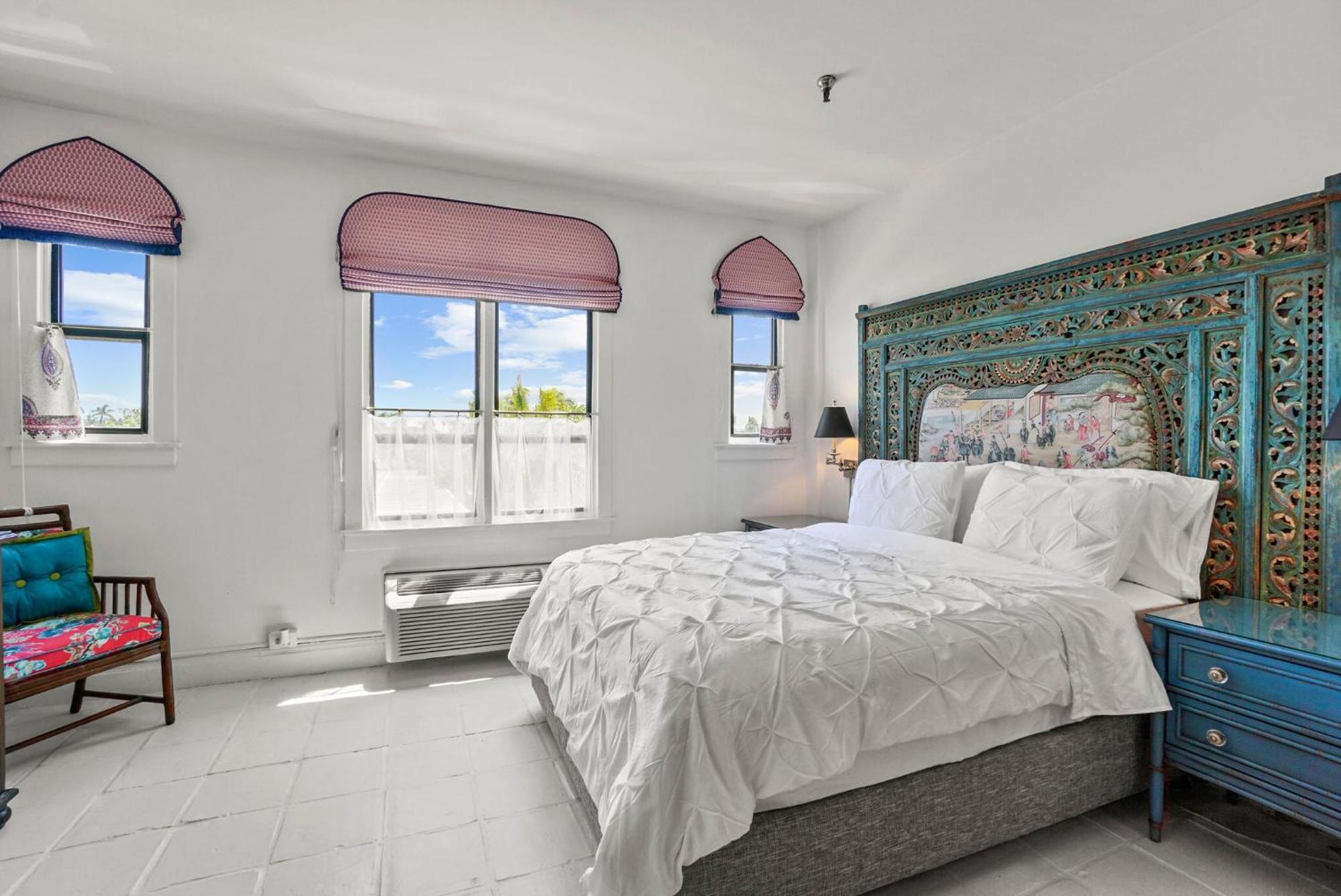 Orchid Suites - Historic Palm Beach Hotel Condominium Экстерьер фото