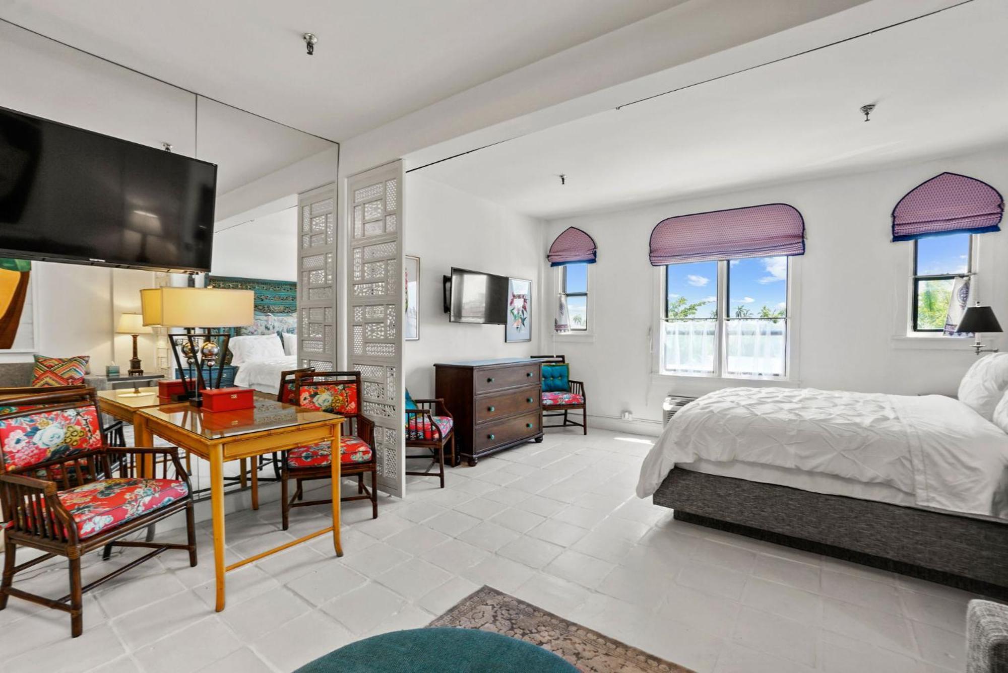 Orchid Suites - Historic Palm Beach Hotel Condominium Экстерьер фото
