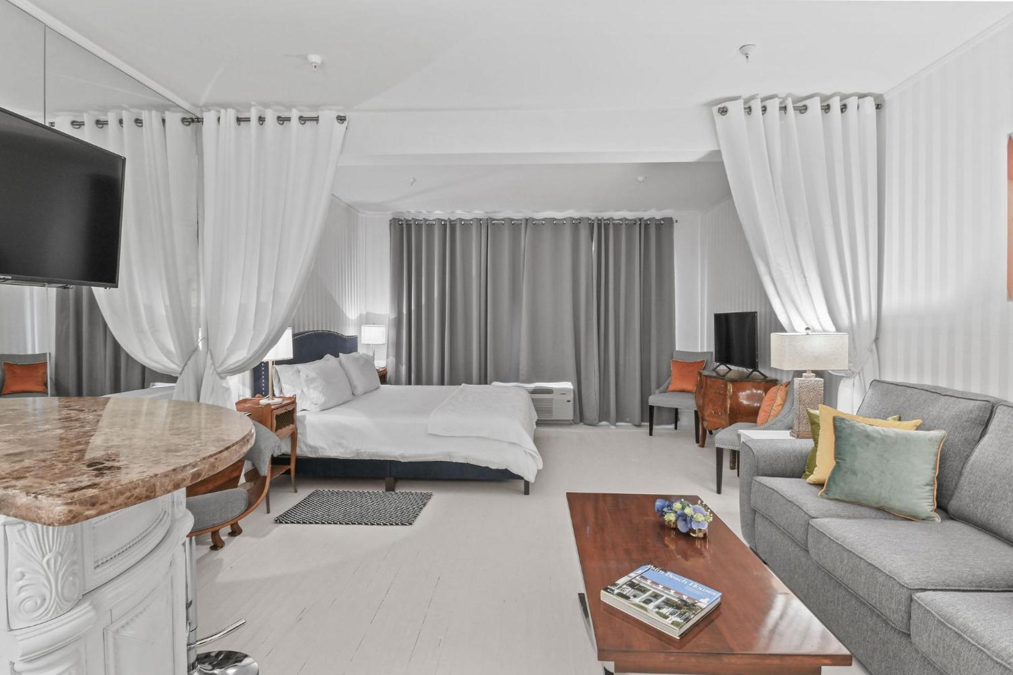 Orchid Suites - Historic Palm Beach Hotel Condominium Экстерьер фото