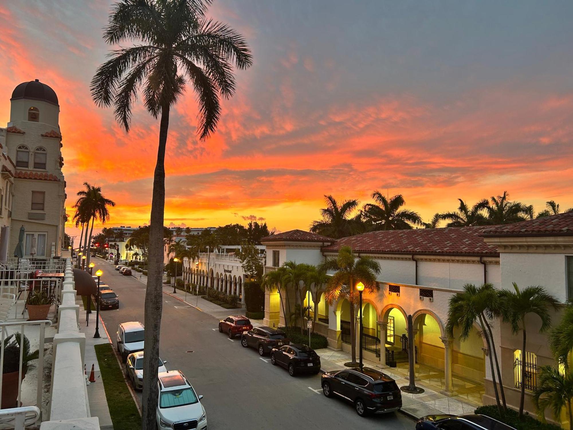 Orchid Suites - Historic Palm Beach Hotel Condominium Экстерьер фото