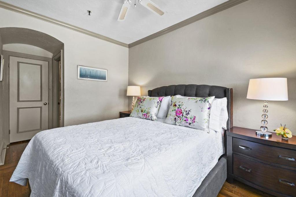 Orchid Suites - Historic Palm Beach Hotel Condominium Экстерьер фото